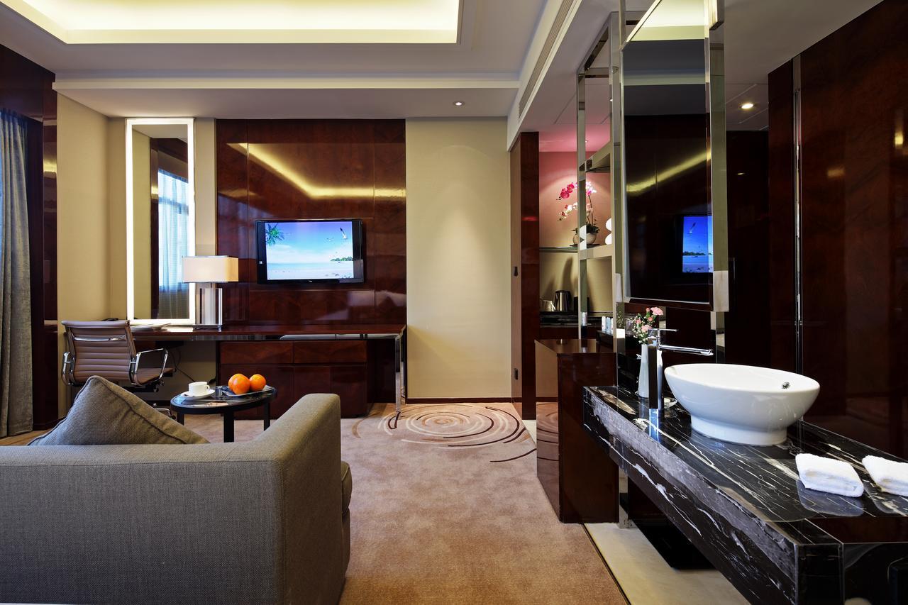Ramada Changzhou North Hotel Екстериор снимка
