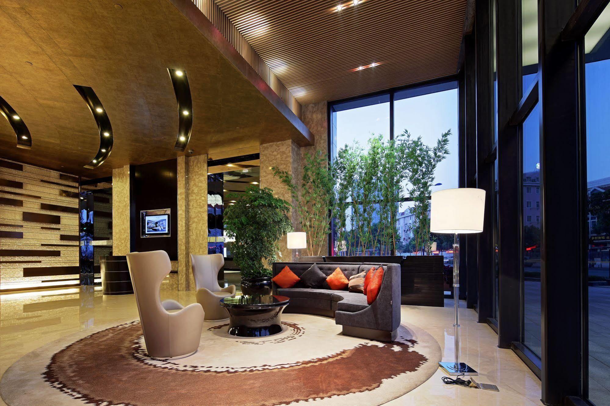 Ramada Changzhou North Hotel Екстериор снимка