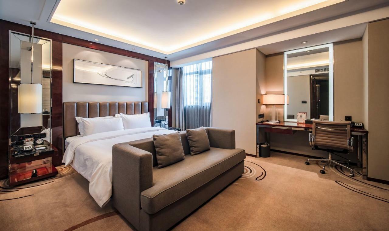 Ramada Changzhou North Hotel Екстериор снимка